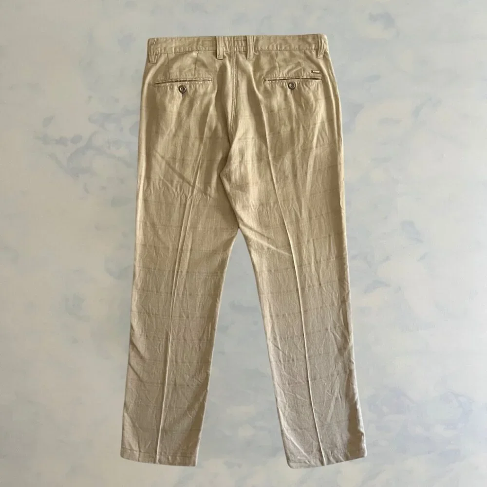 Mondo Men's Linen Beige Plaid Tapered Leg Pants
